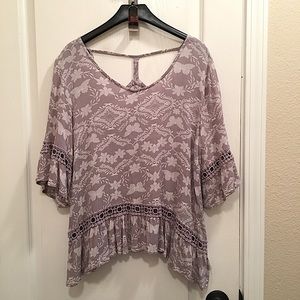 Maurice’s Cute Unique Top Size Medium